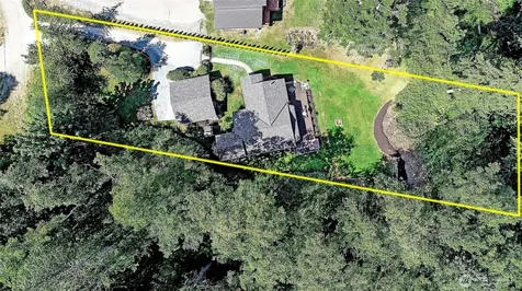 610 Maple Heights Road Camano Island WA 98282