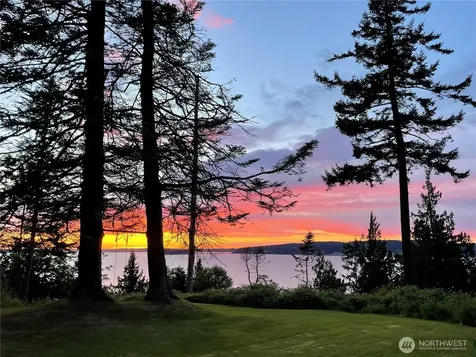610 Maple Heights Road Camano Island WA 98282