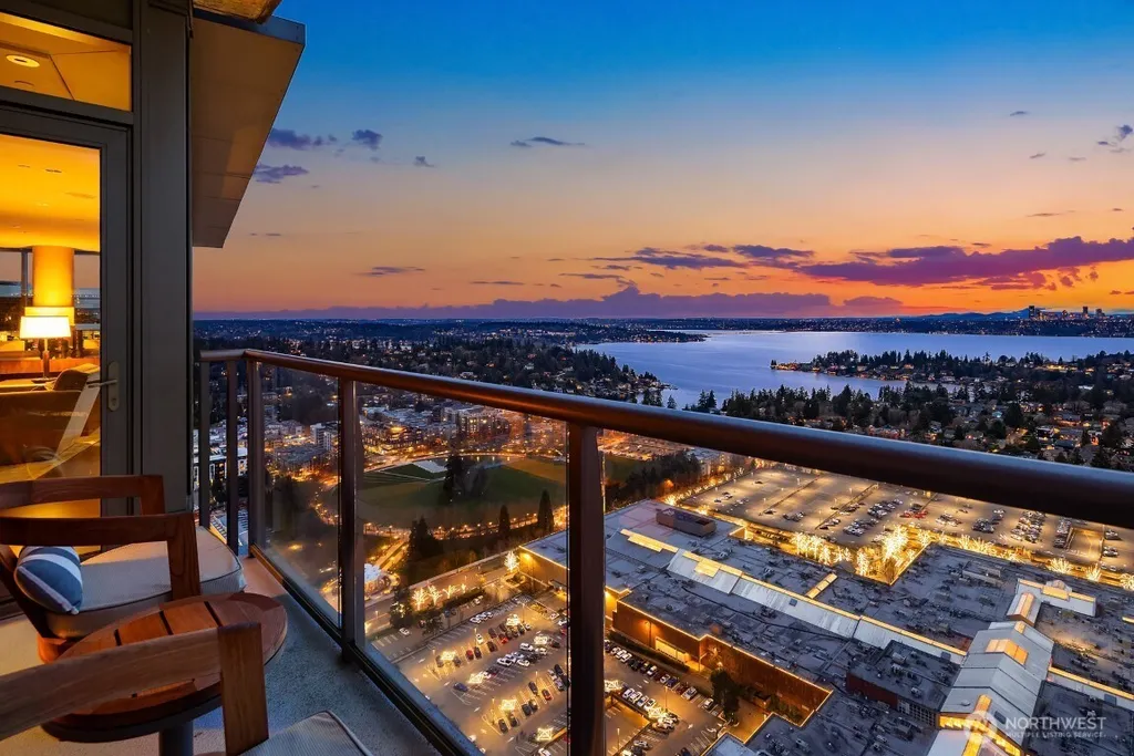 650 Bellevue Way NE Bellevue WA 98004