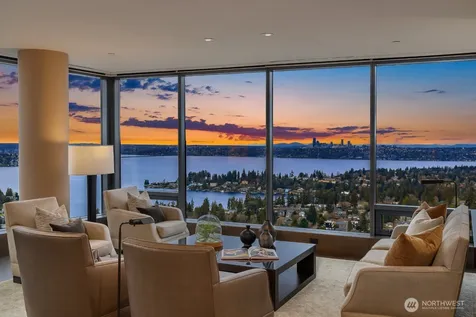 650 Bellevue Way NE Bellevue WA 98004