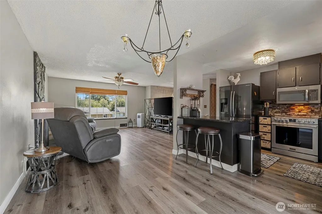 6423 61st Street NE Marysville WA 98270