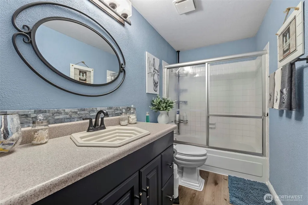 6423 61st Street NE Marysville WA 98270