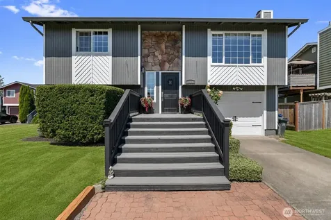 6423 61st Street NE Marysville WA 98270