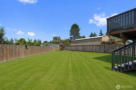 6423 61st Street NE Marysville WA 98270
