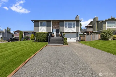 6423 61st Street NE Marysville WA 98270