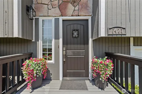 6423 61st Street NE Marysville WA 98270