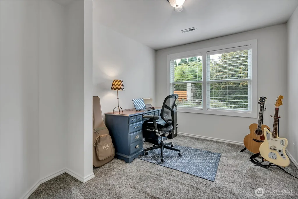 406 1st Avenue E Pacific WA 98047