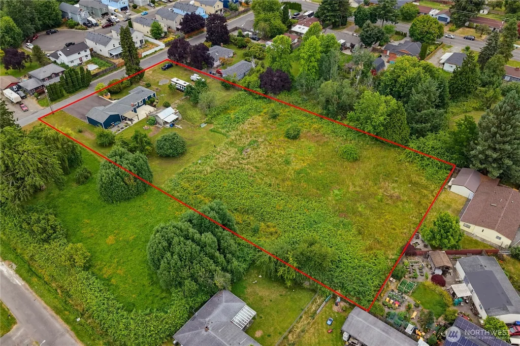406 1st Avenue E Pacific WA 98047