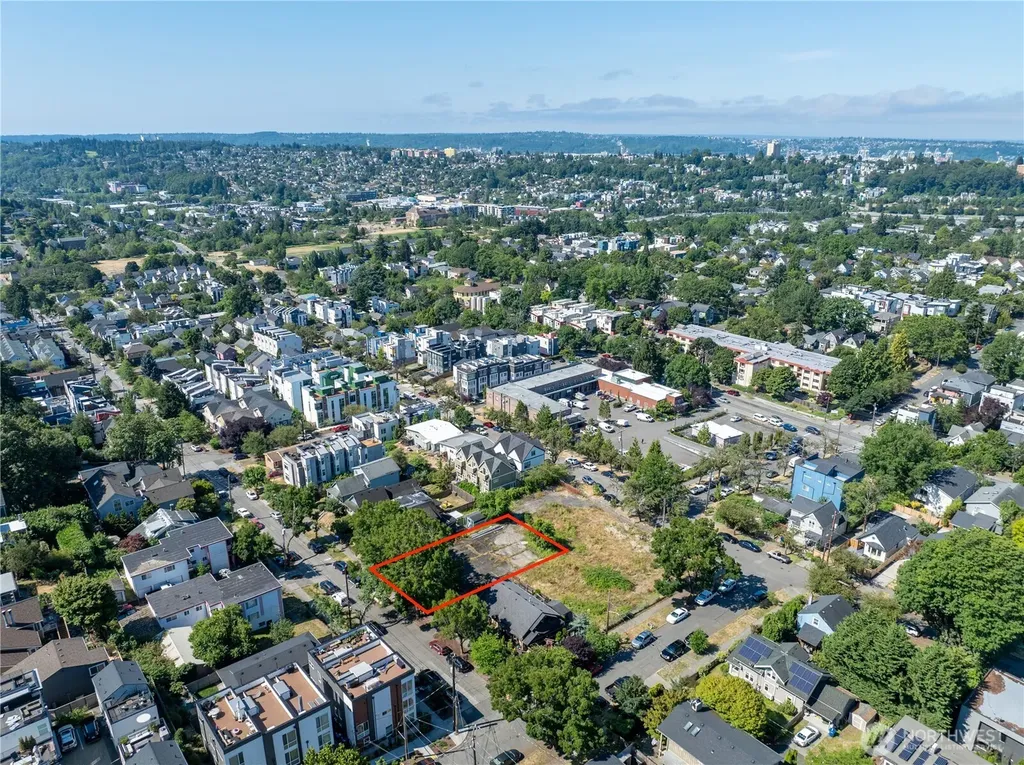 811 29th Avenue S Seattle WA 98122