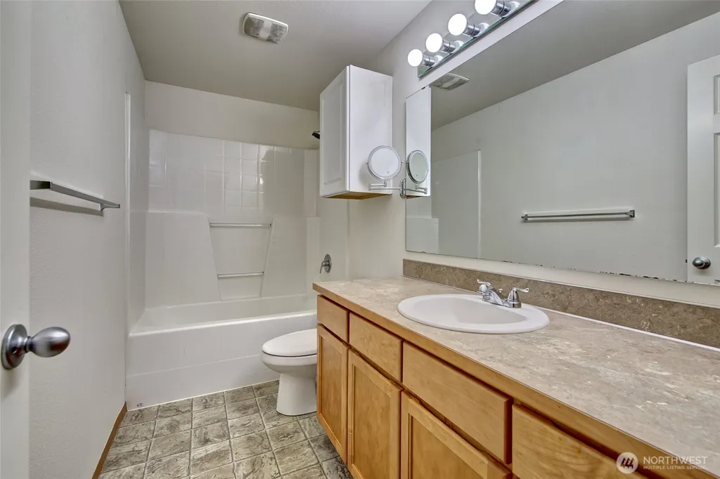 7812 29th Place NE Marysville WA 98270