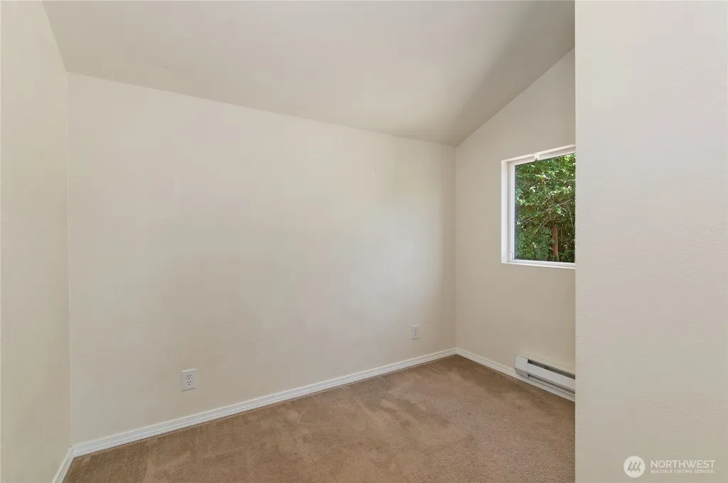 1906 14th Street Bremerton WA 98337