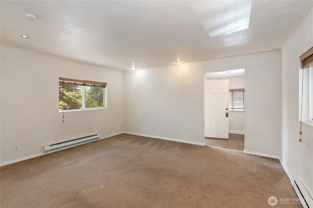 1906 14th Street Bremerton WA 98337