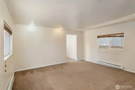 1906 14th Street Bremerton WA 98337