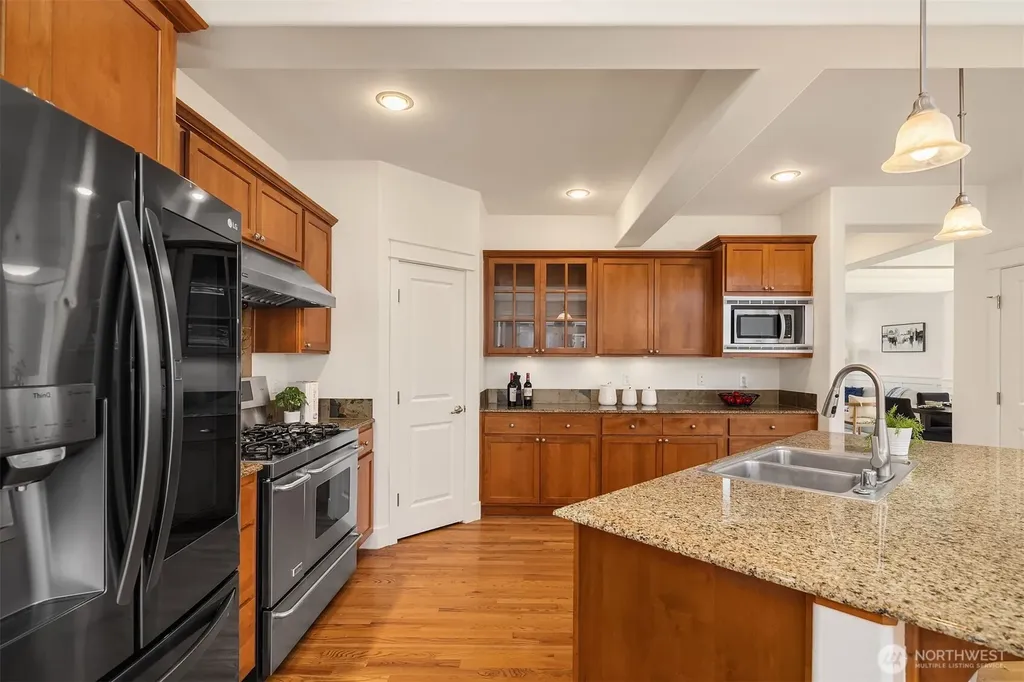1315 Redmond Place NE Renton WA 98056