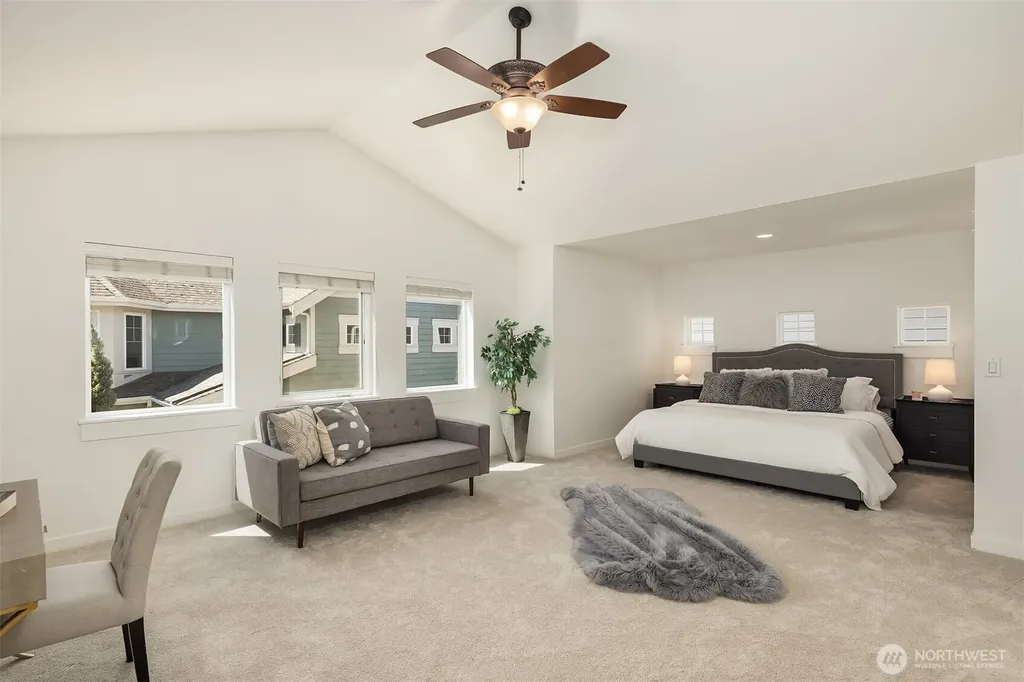 1315 Redmond Place NE Renton WA 98056