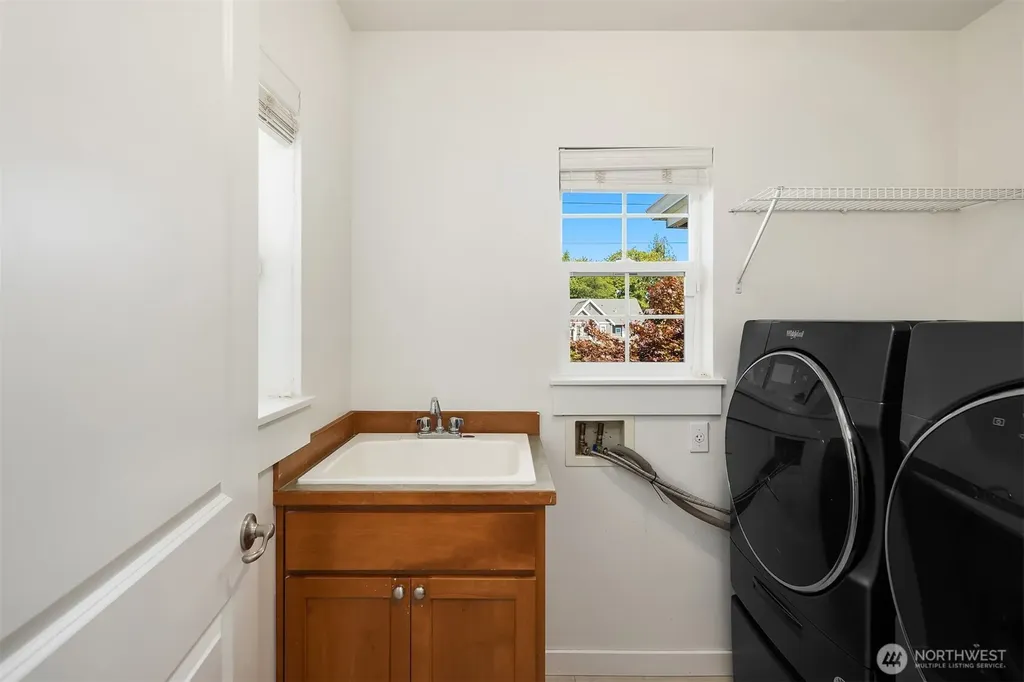 1315 Redmond Place NE Renton WA 98056