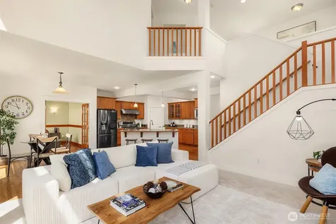 1315 Redmond Place NE Renton WA 98056