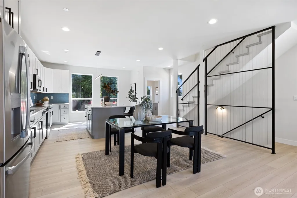 7103 210 Street SW Edmonds WA 98026