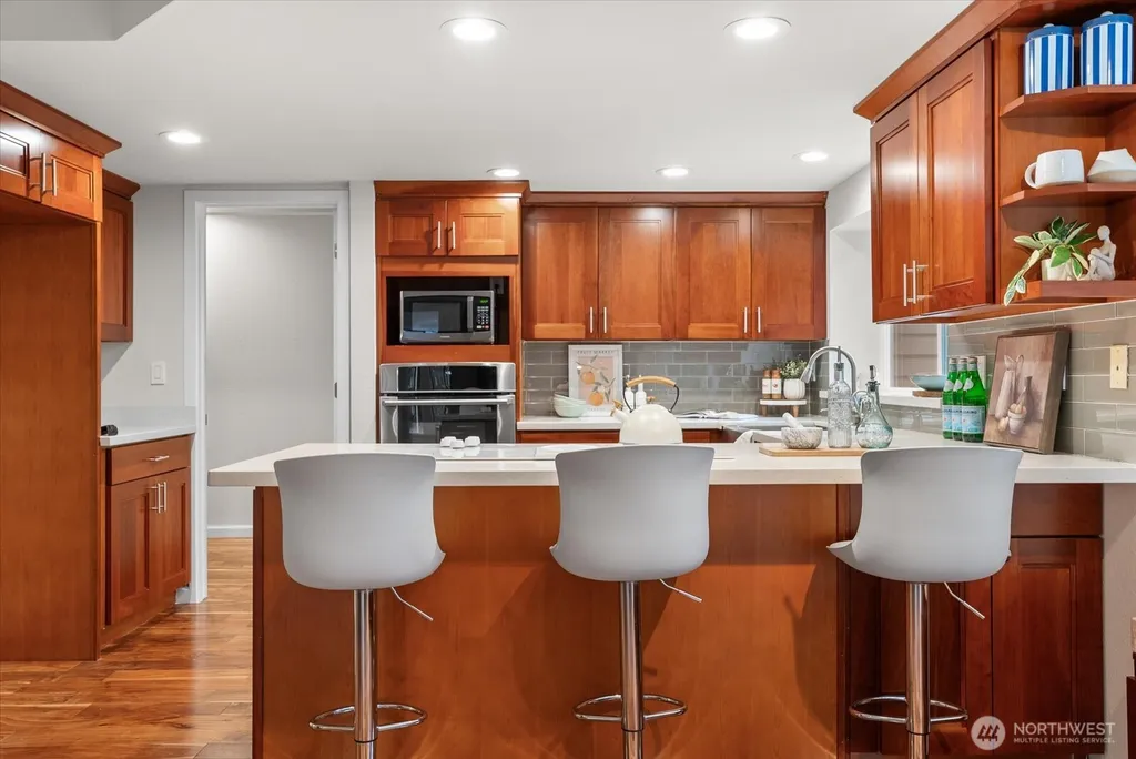 510 239th Avenue NE Sammamish WA 98074