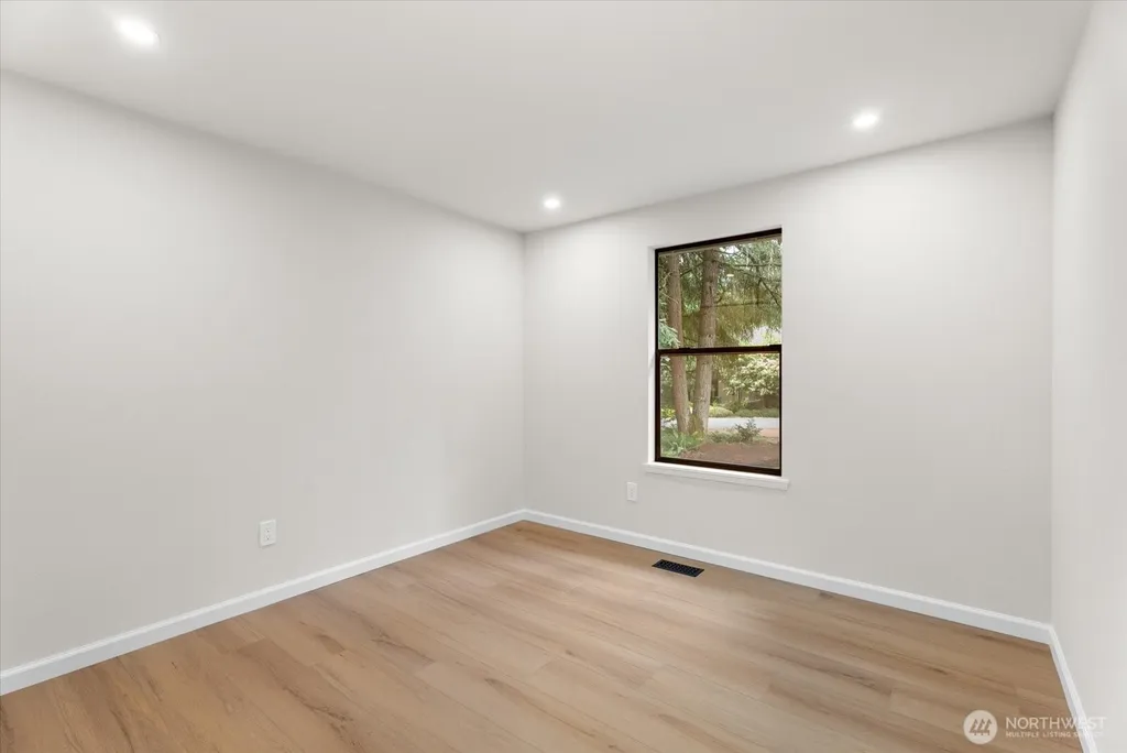510 239th Avenue NE Sammamish WA 98074