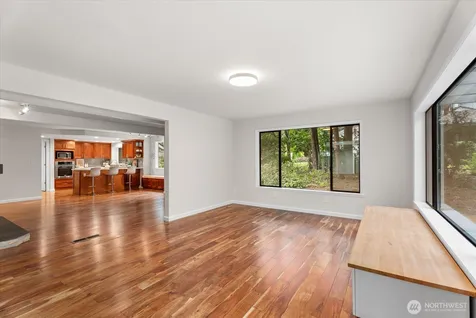 510 239th Avenue NE Sammamish WA 98074