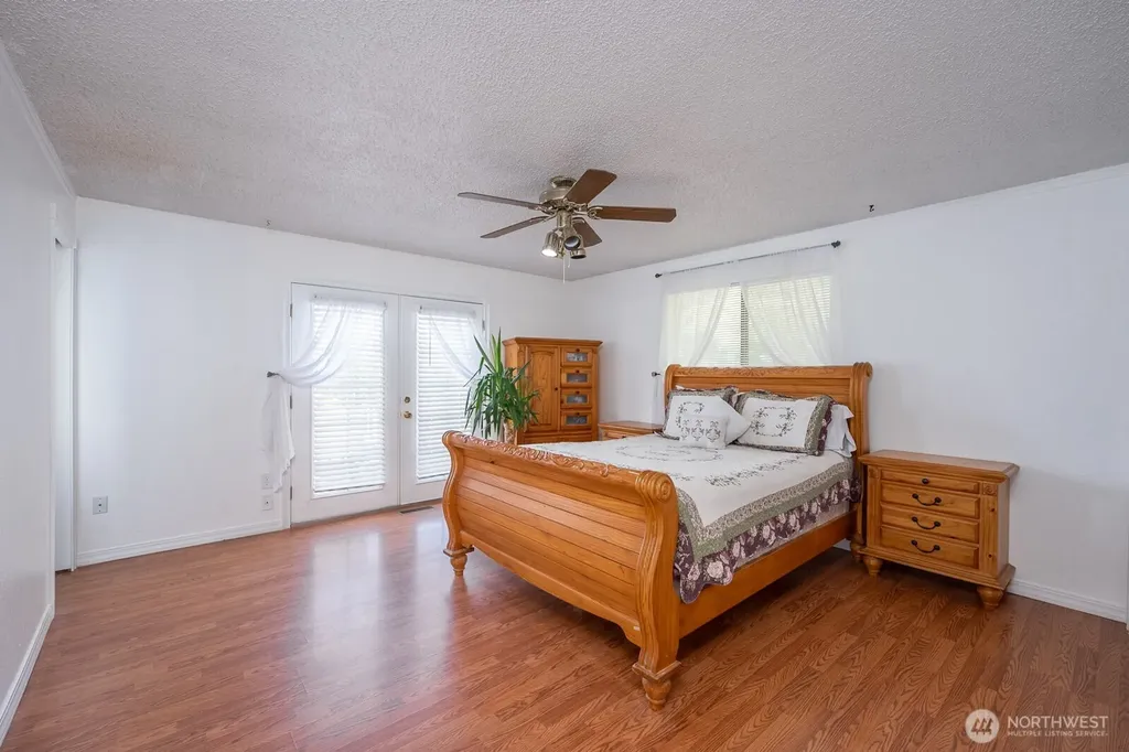 5255 NW Painted Hills Drive Ephrata WA 98823