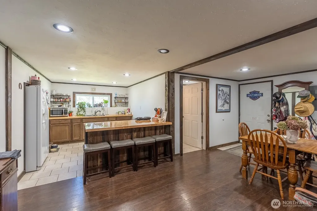 5255 NW Painted Hills Drive Ephrata WA 98823