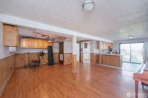 5255 NW Painted Hills Drive Ephrata WA 98823