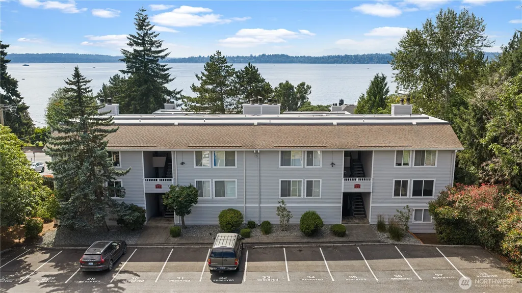 10110 NE 60th Street Kirkland WA 98033