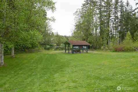 1497 Ridge Drive Camano Island WA 98282
