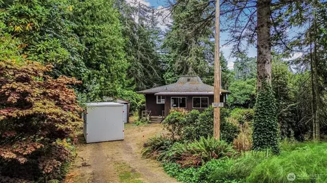 1497 Ridge Drive Camano Island WA 98282