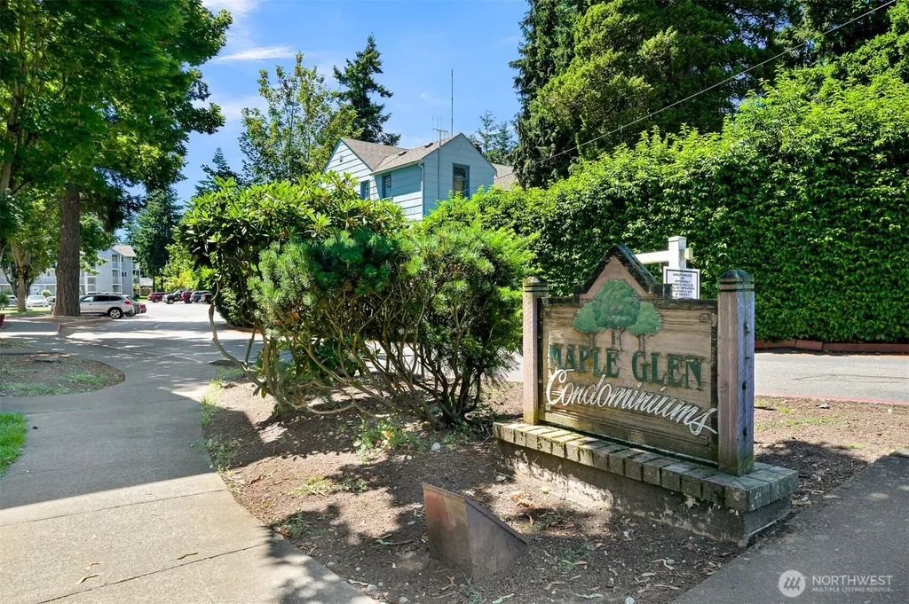 2713 W Maplewood Avenue Bellingham WA 98225