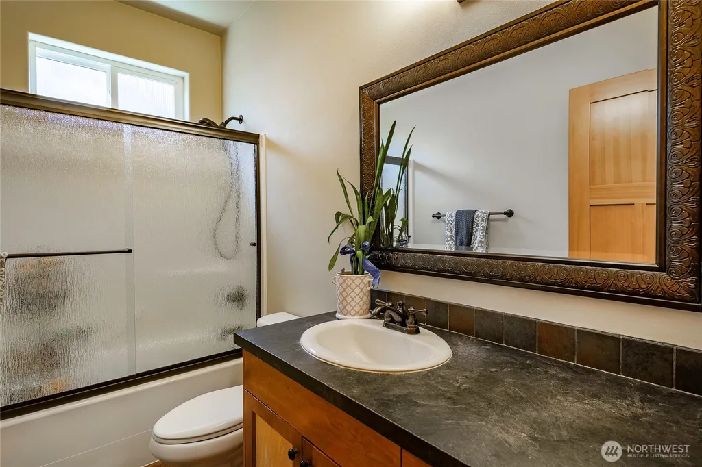 1461 Lupin Street Lynden WA 98264