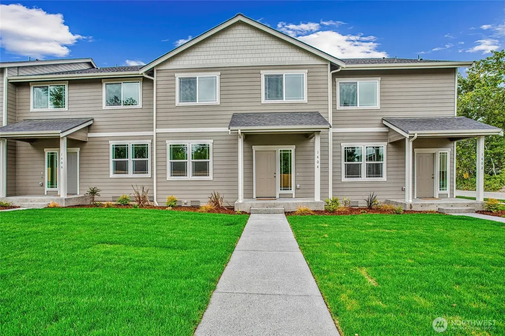 1404 E 51st Street Tacoma WA 98404