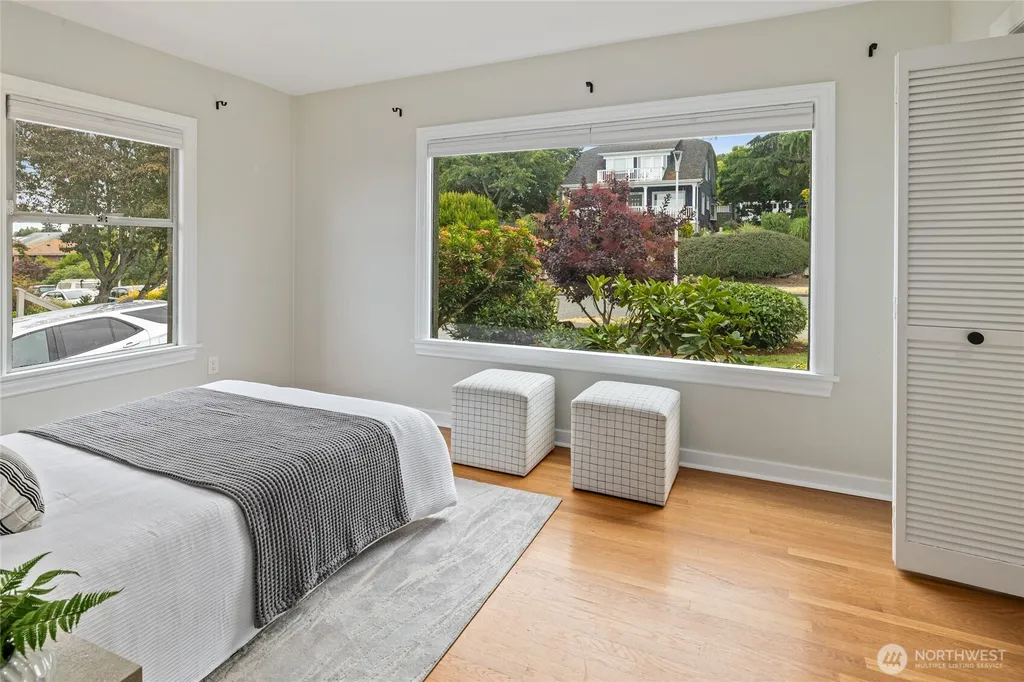 6759 41st Avenue SW Seattle WA 98136