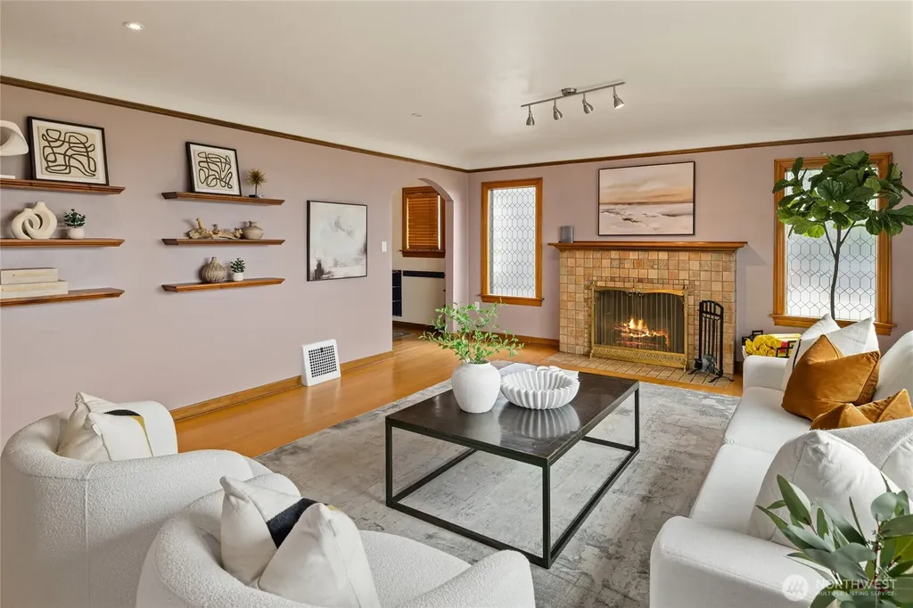 6759 41st Avenue SW Seattle WA 98136