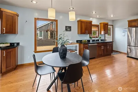 6759 41st Avenue SW Seattle WA 98136