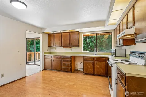 5420 233rd Place SE Bothell WA 98021