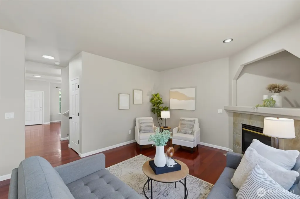 19215 25th Avenue SE Bothell WA 98012