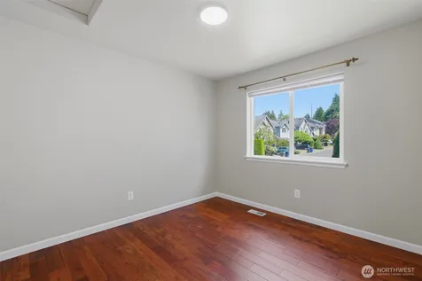 19215 25th Avenue SE Bothell WA 98012