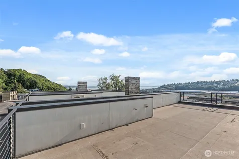 2043 13th Avenue W Seattle WA 98119
