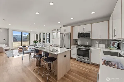 2043 13th Avenue W Seattle WA 98119