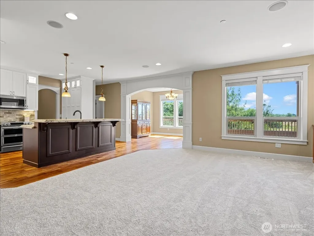 4229 NW Grass Valley Court Camas WA 98607