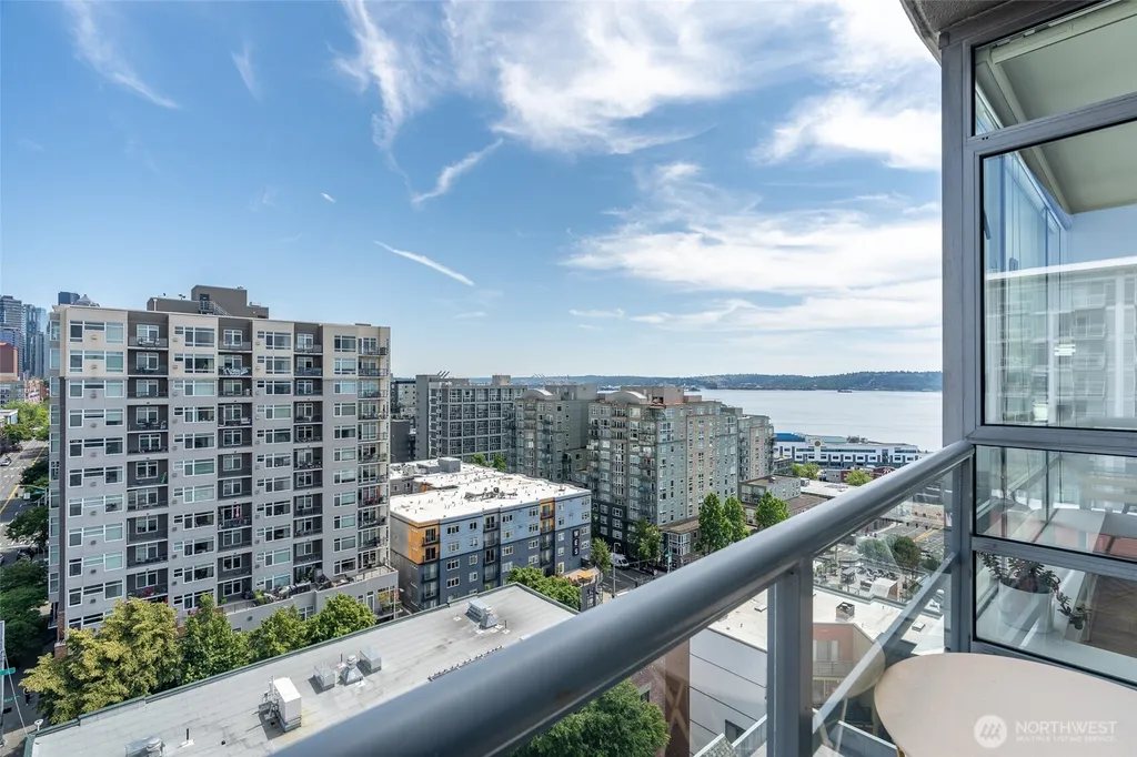2929 1st Avenue Seattle WA 98121