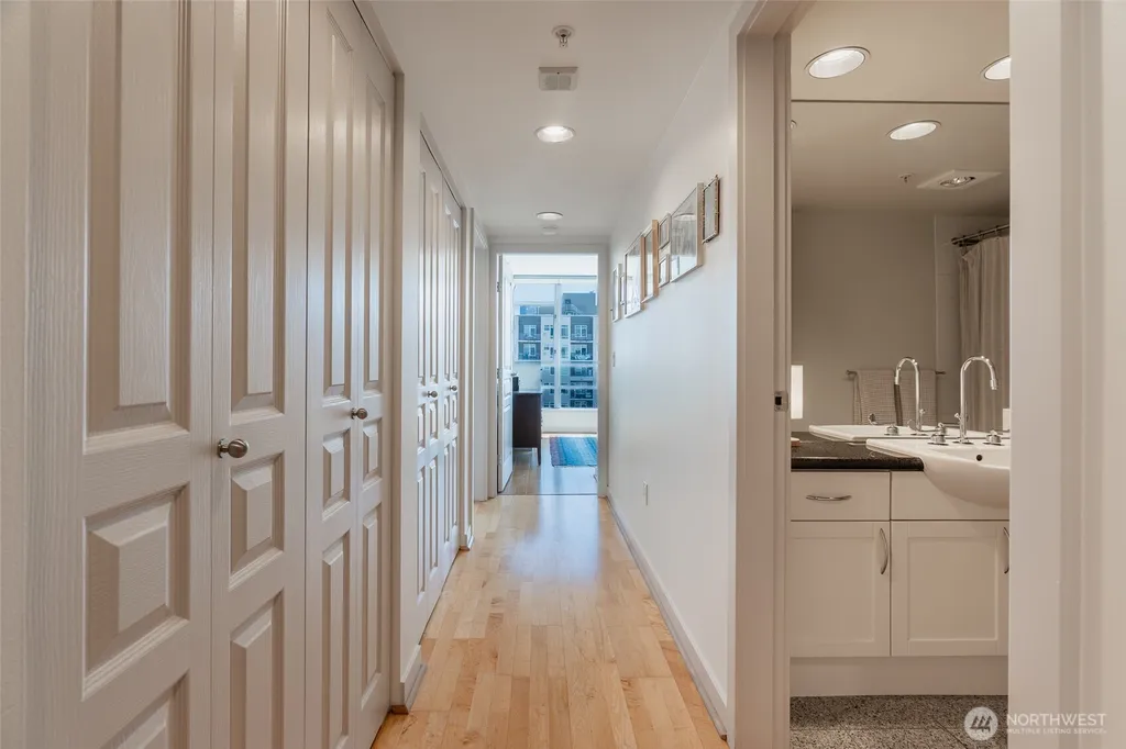 2929 1st Avenue Seattle WA 98121