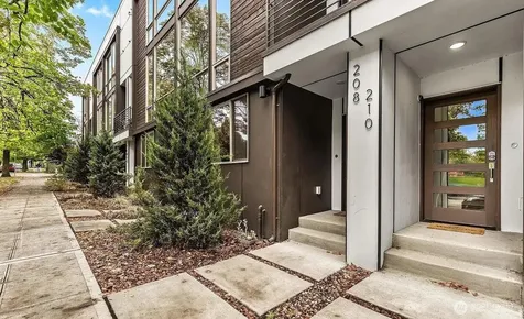 210 20th Avenue S Seattle WA 98144