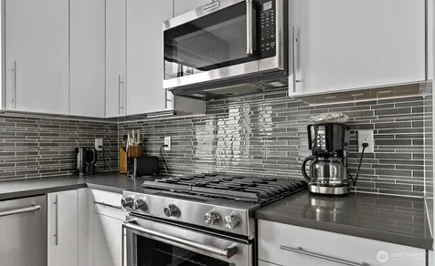 210 20th Avenue S Seattle WA 98144