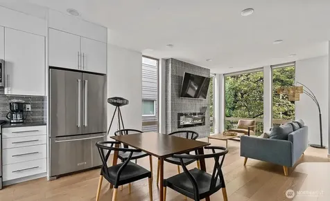 210 20th Avenue S Seattle WA 98144