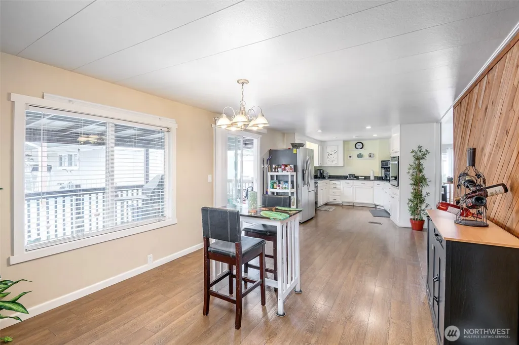 210 37th Street SE Auburn WA 98002