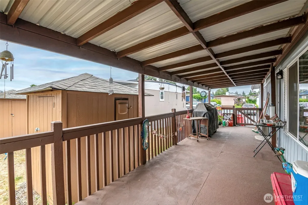 210 37th Street SE Auburn WA 98002